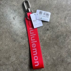 New with tags Lululemon Neverlost keychain